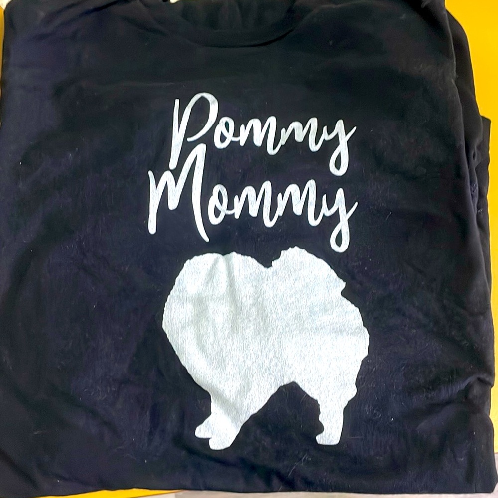 Pommy Mommy black cotton shirt from Amazon! NWOT!!